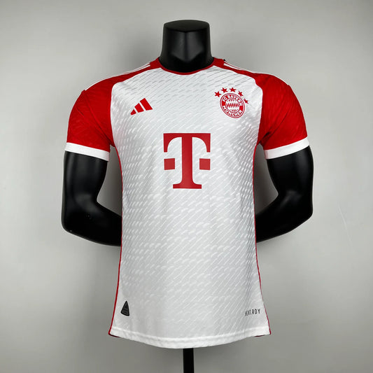 Camiseta del Bayern Munich. Temporada 2023/24 (Versión UCL) (copia) 90minutos