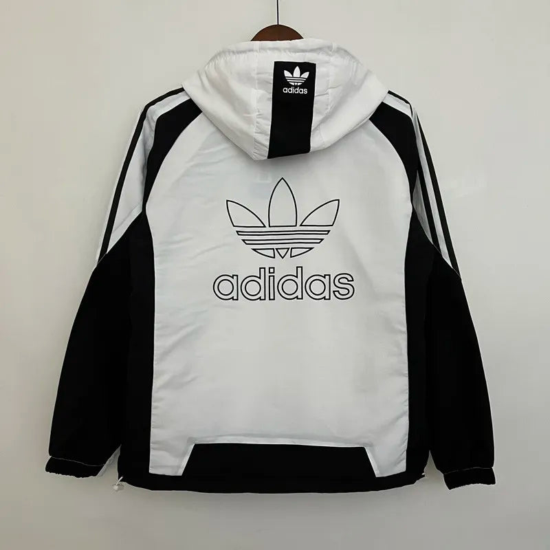 Campera rompeviento Adidas. 90minutos