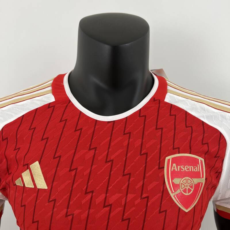 Camiseta del Arsenal. Temporada 23-24 (versión jugador) 90minutos