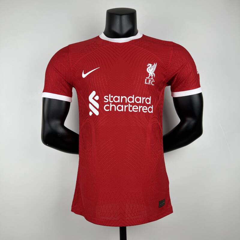 Camiseta del Liverpool FC. Temporada 23-24 90minutos